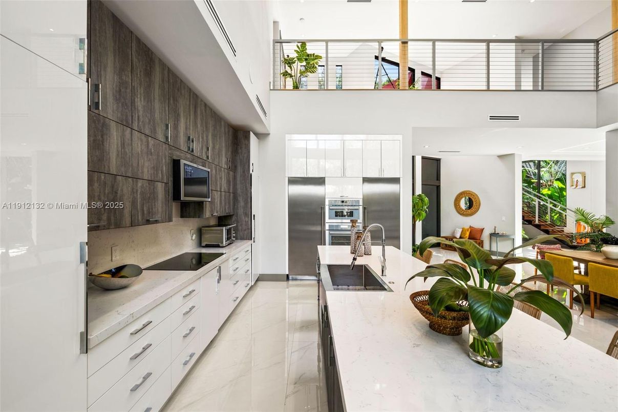 Interior, Kitchen, Marble, Stainless Steel Appliances