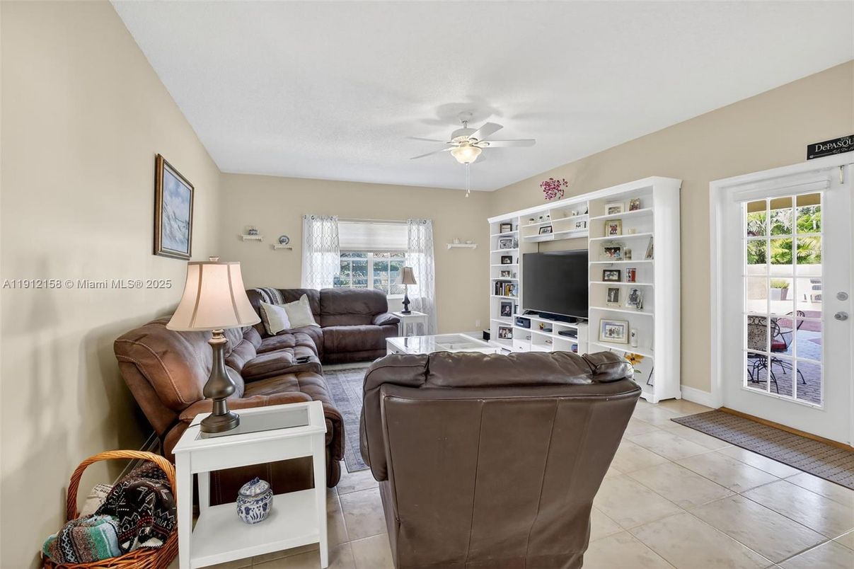 Interior, Living room