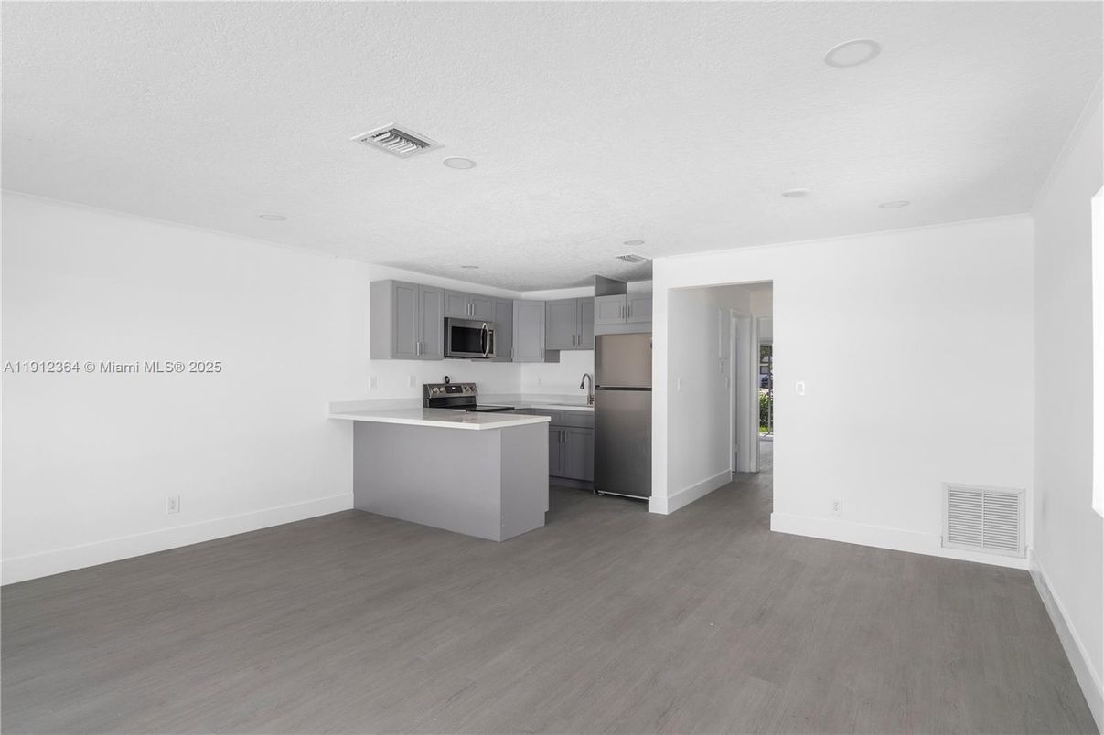 Interior, Kitchen, Recessed Lighting, Wood Texture Flooring