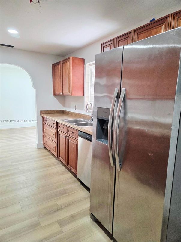 Interior, Kitchen, Recessed Lighting, Wood Texture Flooring