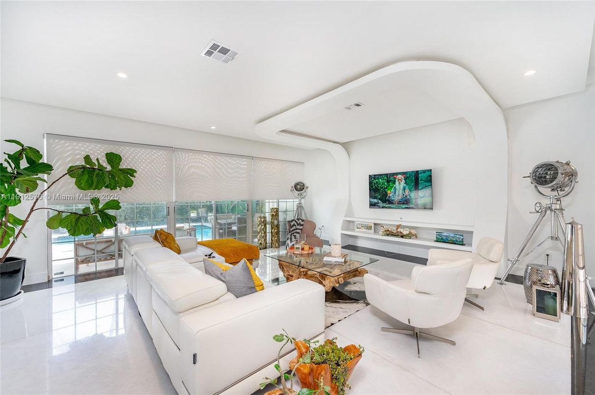 Interior, Living room, Recessed Lighting