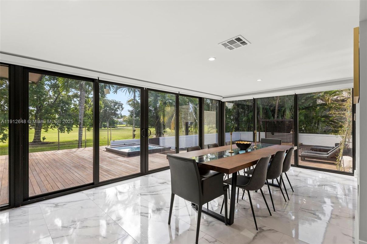 Dining room, Interior, Marble, Recessed Lighting, Sun Room