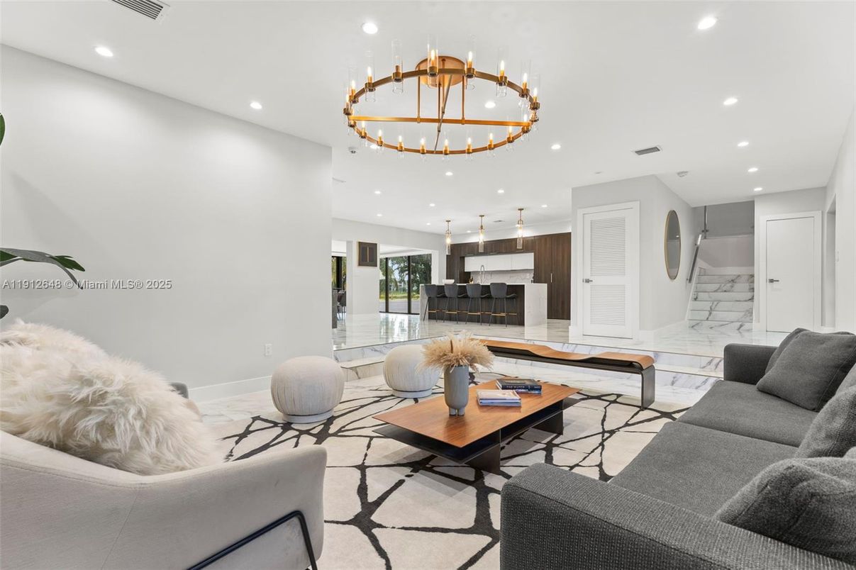 Interior, Living room, Marble, Pendant Lights, Recessed Lighting