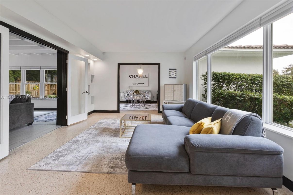 Interior, Living room