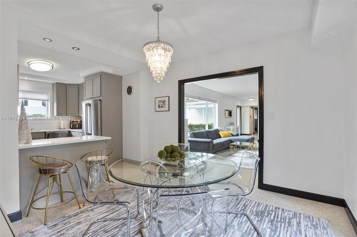 Chandelier, Dining room, Interior, Kitchen, Living room, Recessed Lighting, Stainless Steel Appliances