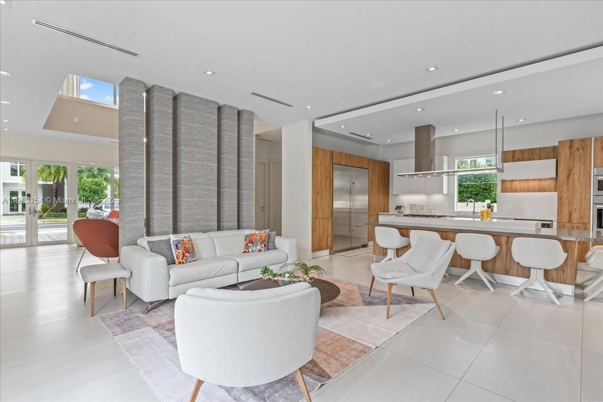 Dining room, Interior, Kitchen, Living room, Recessed Lighting, Stainless Steel Appliances