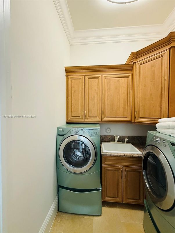 Interior, Washer