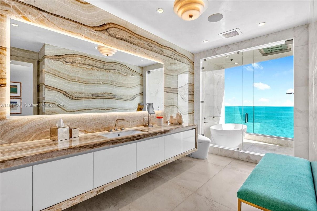 Bathroom, Dual Sink Vanities, Free Standing Baths, Glass Shower, Interior, Recessed Lighting, Water