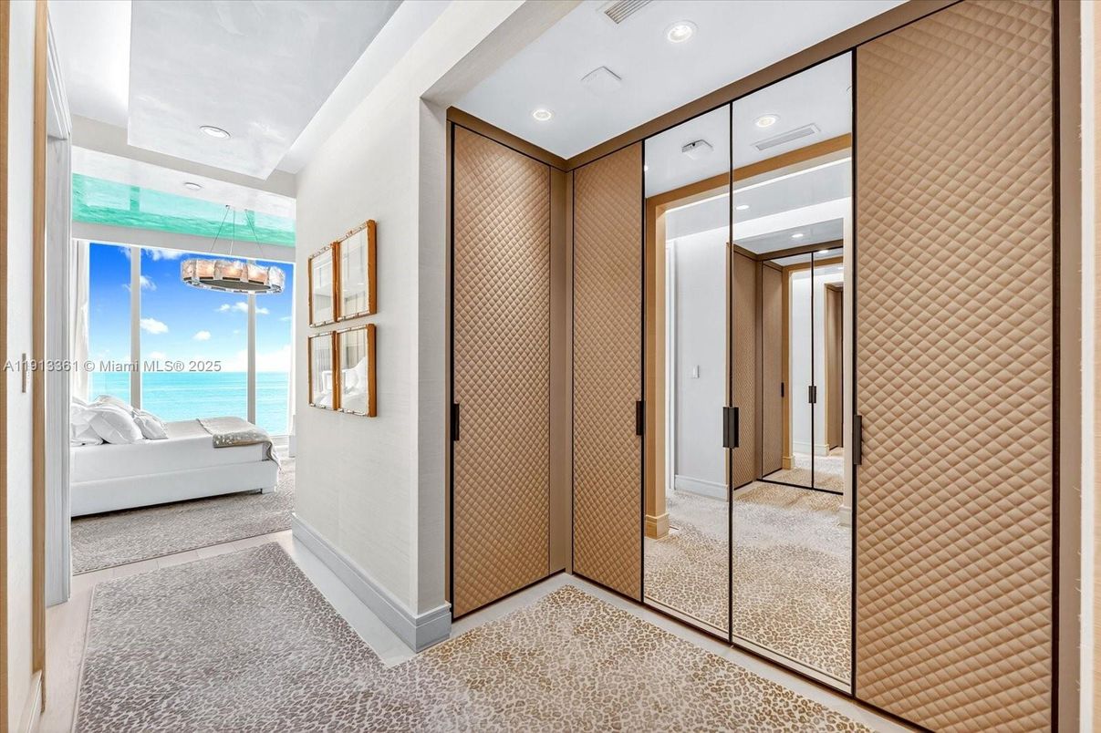 Interior, Recessed Lighting, Water