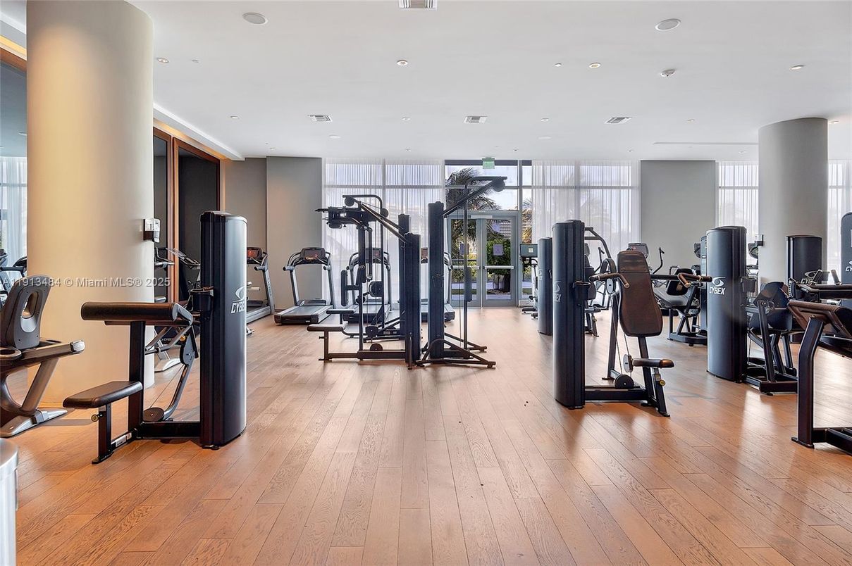Fitness Equipment, Gym, Interior, Recessed Lighting, Wood Texture Flooring