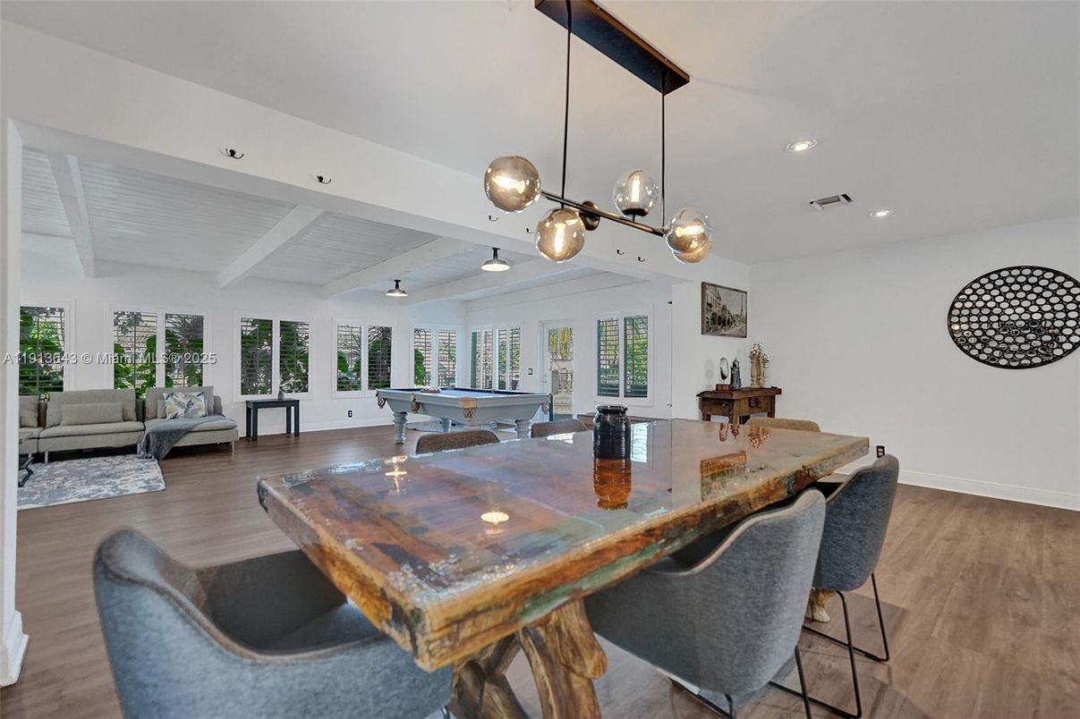 Billiard Table, Game Room, Interior, Living room, Pendant Lights, Recessed Lighting, Wood Texture Flooring