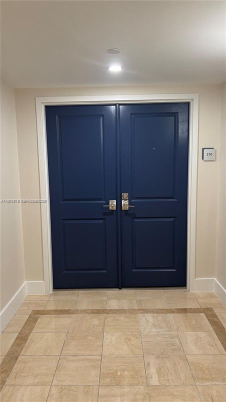 Interior, Recessed Lighting