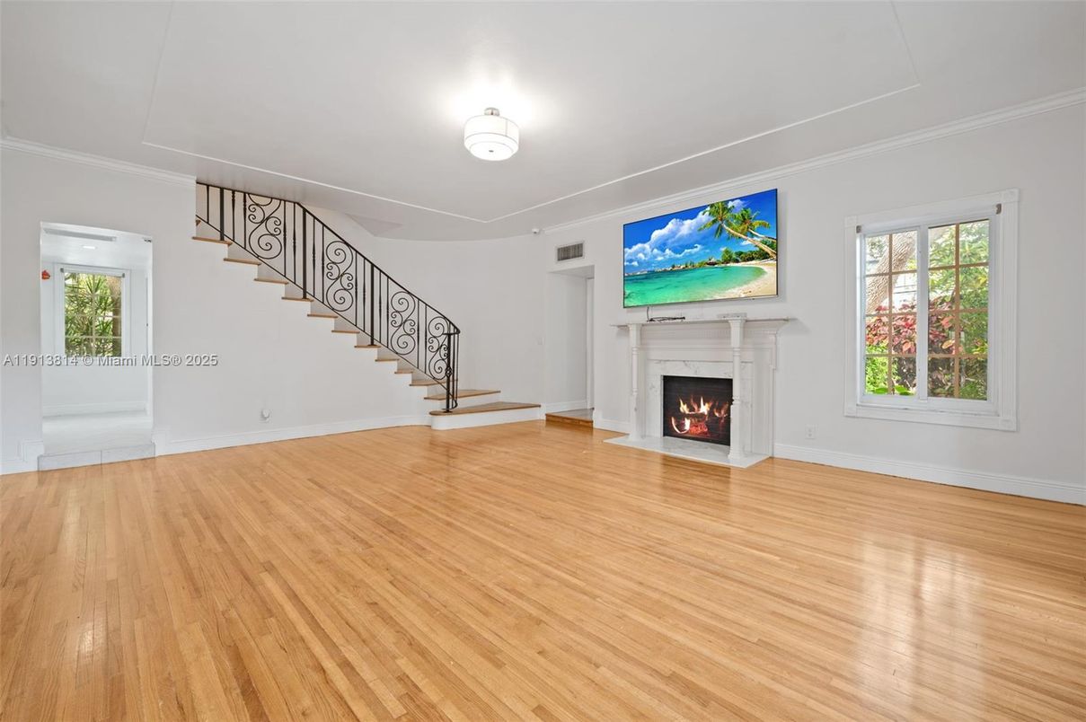 Empty room, Fireplace, Interior, Wood Texture Flooring