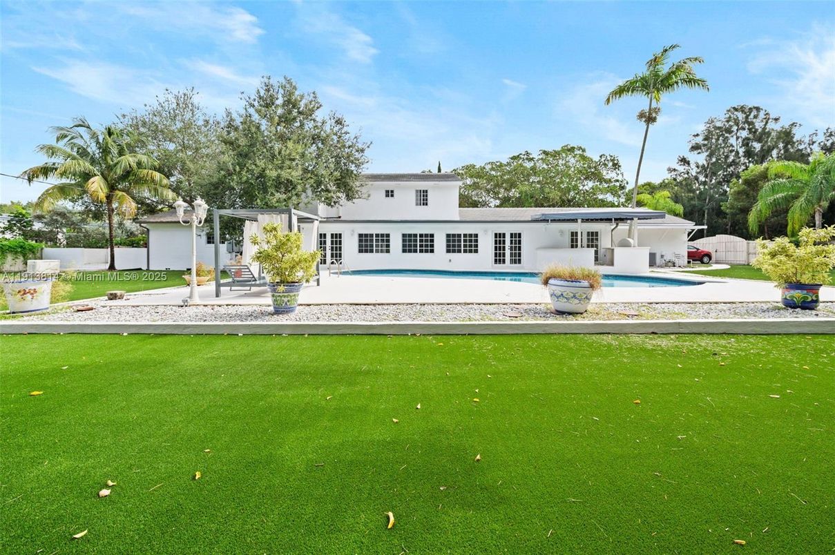 Backyard, Exterior, Pool