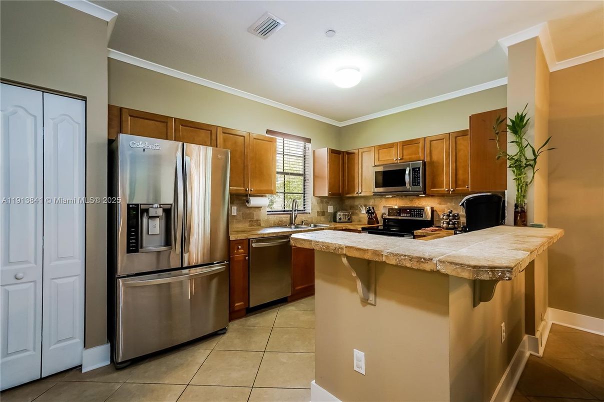 Interior, Kitchen, Stainless Steel Appliances