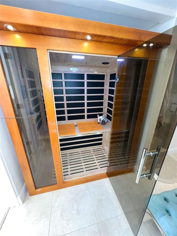 Interior, Recessed Lighting, Sauna Room