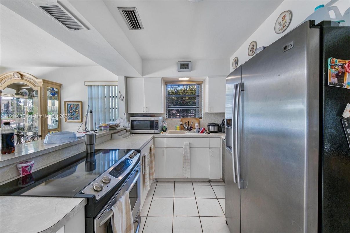 Interior, Kitchen, Stainless Steel Appliances