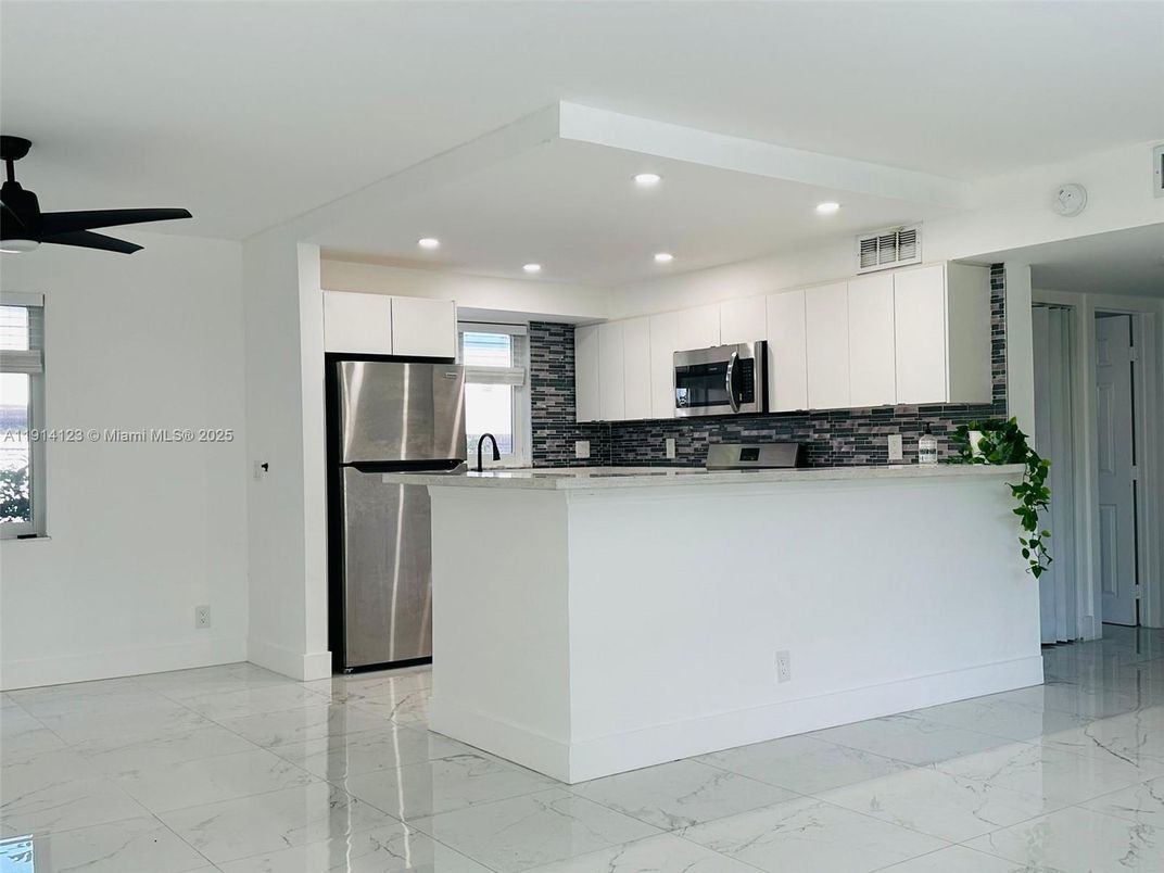 Interior, Kitchen, Marble, Recessed Lighting, Stainless Steel Appliances