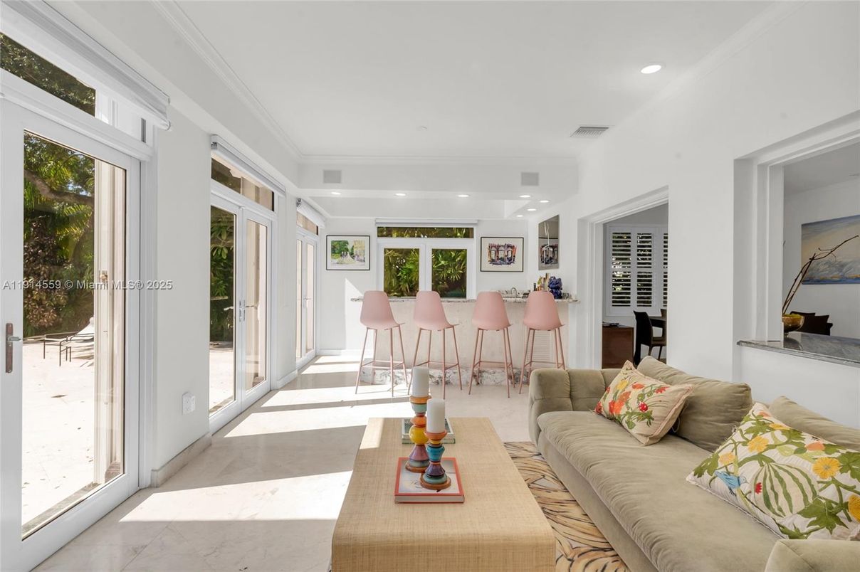 Interior, Living room, Marble, Recessed Lighting