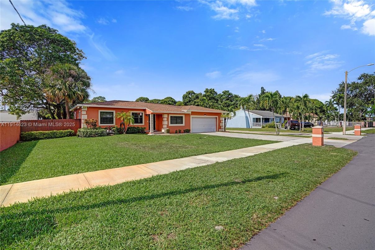 Attached, Backyard, Exterior, Facade, Ranch