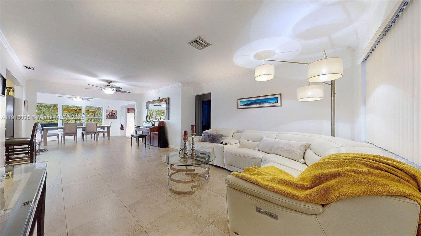 Dining room, Interior, Living room