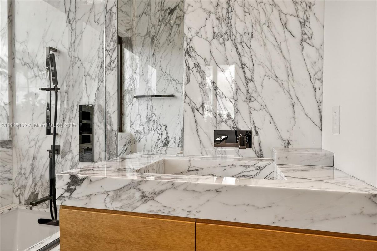 Bathroom, Interior, Marble Walls