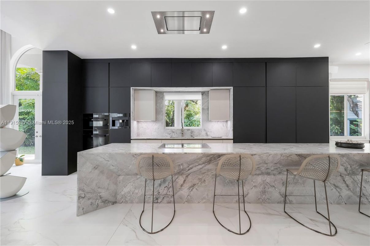 Interior, Kitchen, Marble, Recessed Lighting