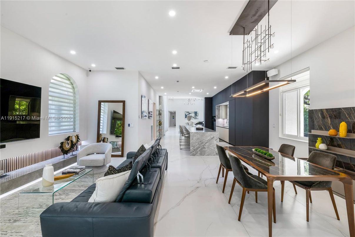 Dining room, Interior, Kitchen, Living room, Marble, Pendant Lights, Recessed Lighting