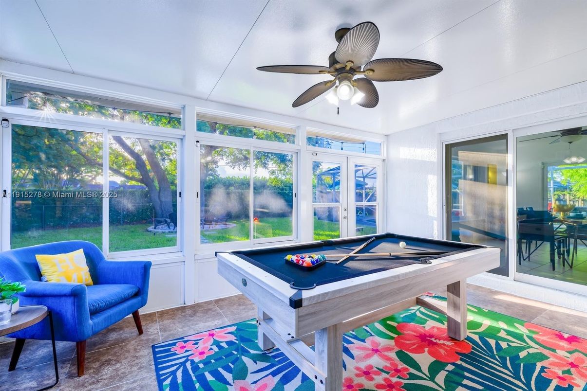 Billiard Table, Game Room, Interior, Sun Room