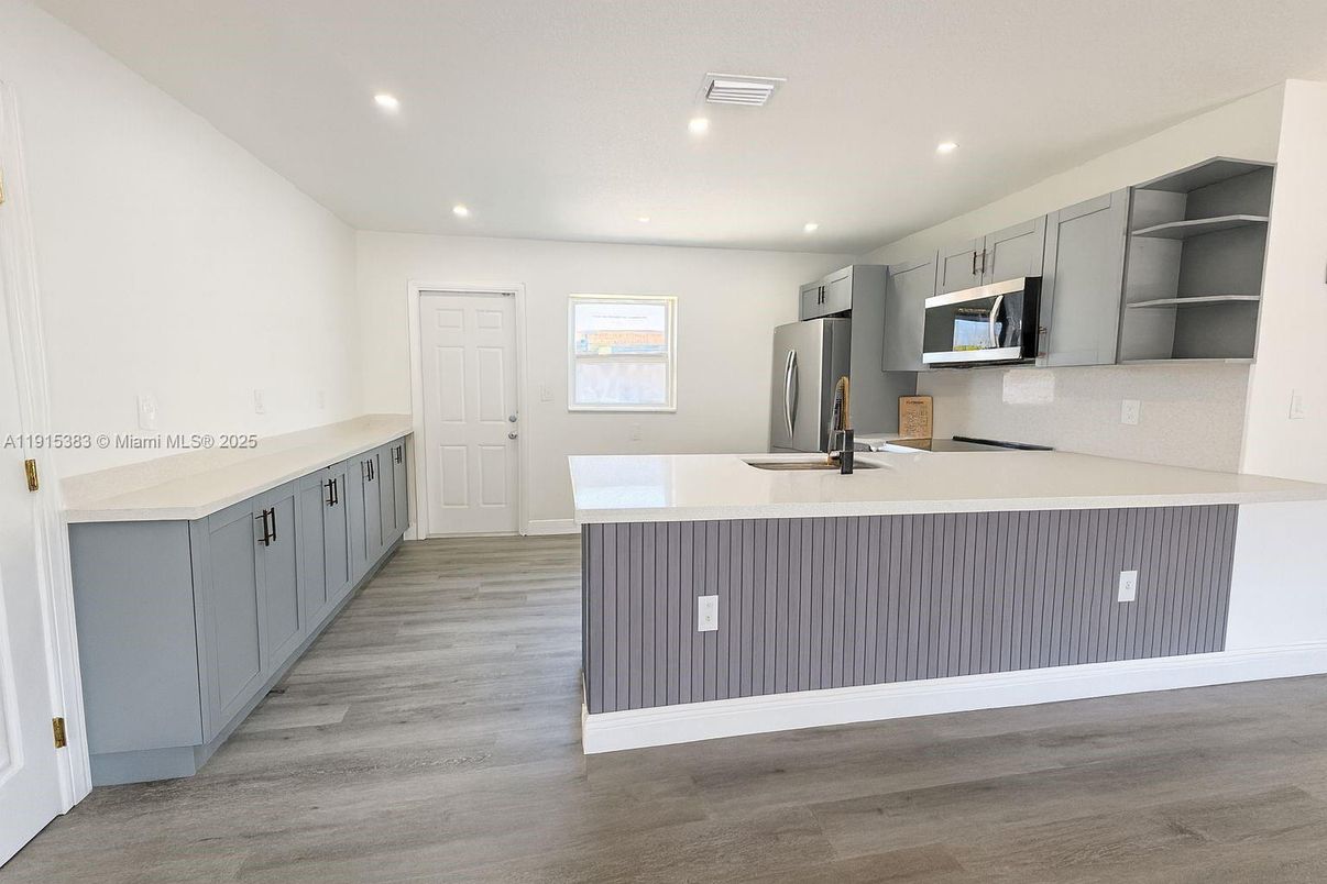 Interior, Kitchen, Recessed Lighting, Wood Texture Flooring