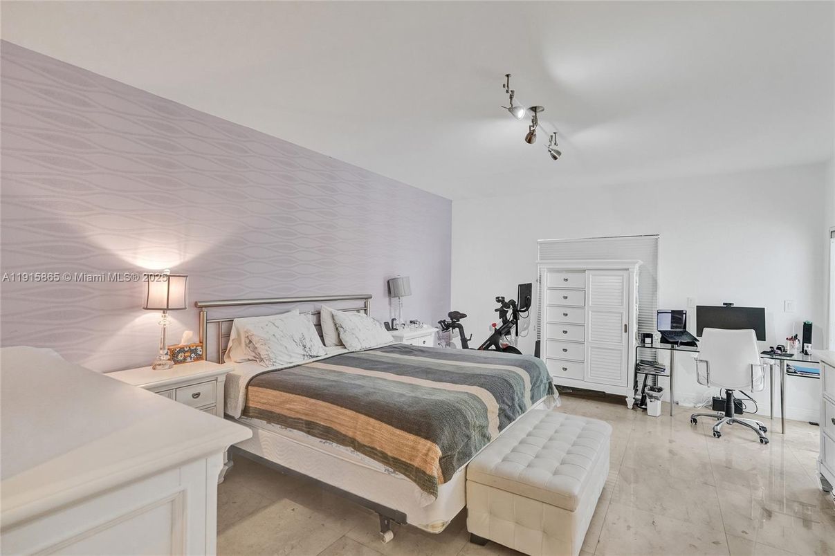 Bedroom, Home Office, Interior