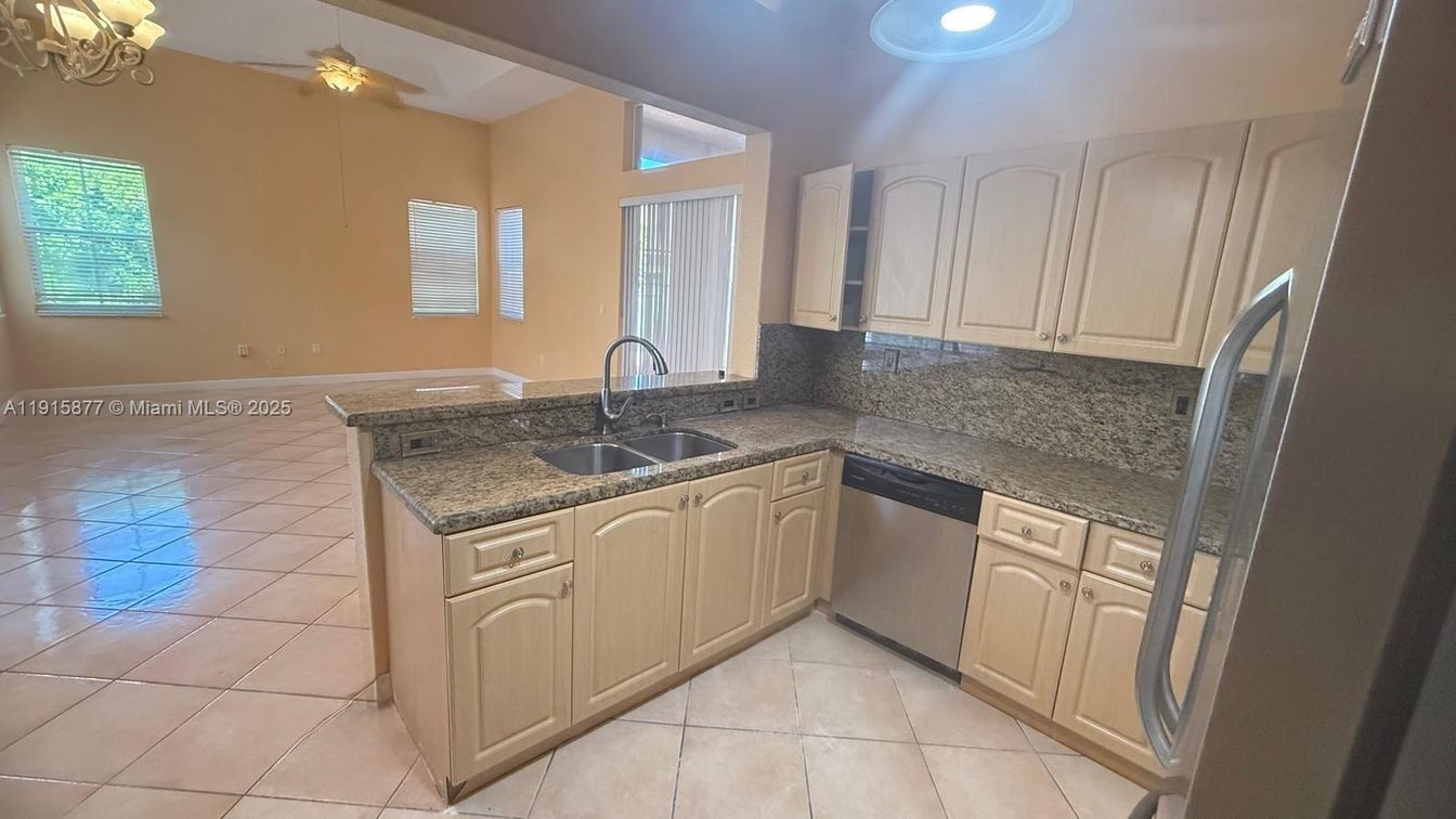 Interior, Kitchen, Recessed Lighting