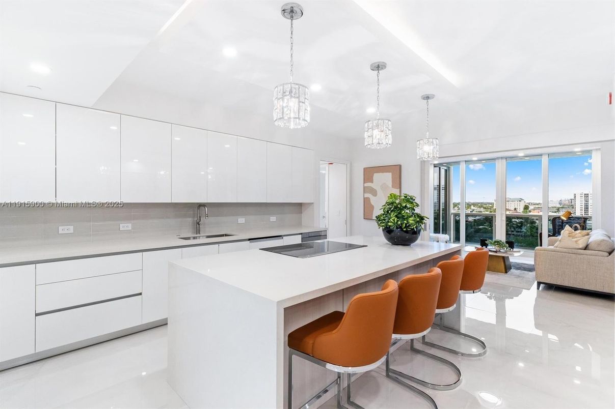 Interior, Kitchen, Living room, Pendant Lights, Recessed Lighting, Water