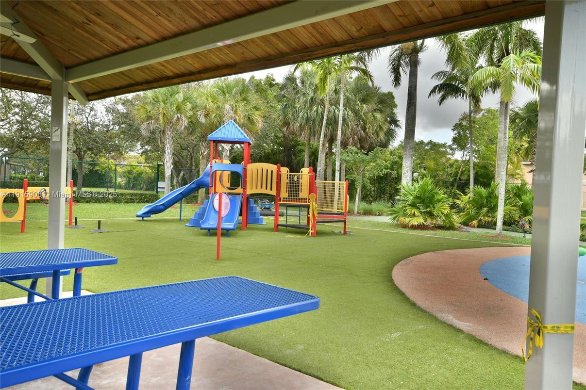 Backyard, Exterior, Playground