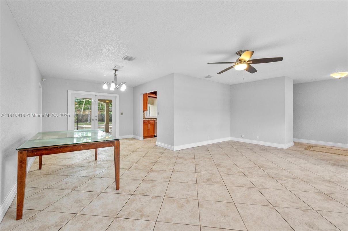 Chandelier, Empty room, Interior