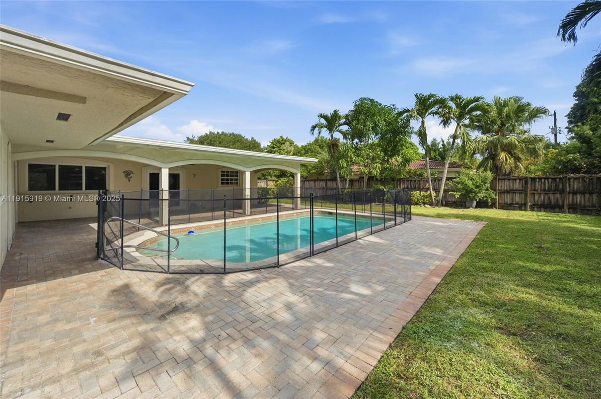 Backyard, Exterior, Pool