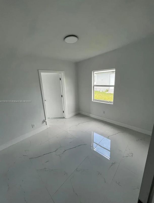 Empty room, Interior, Marble