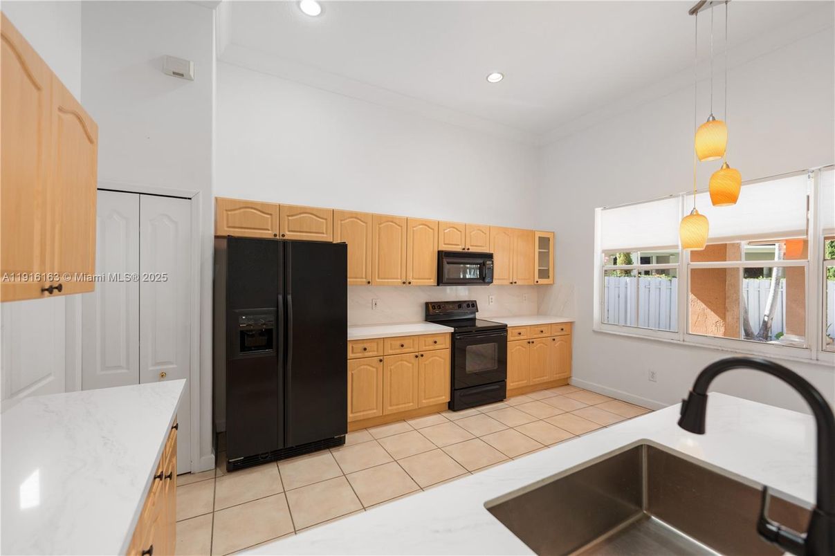 Interior, Kitchen, Pendant Lights, Recessed Lighting