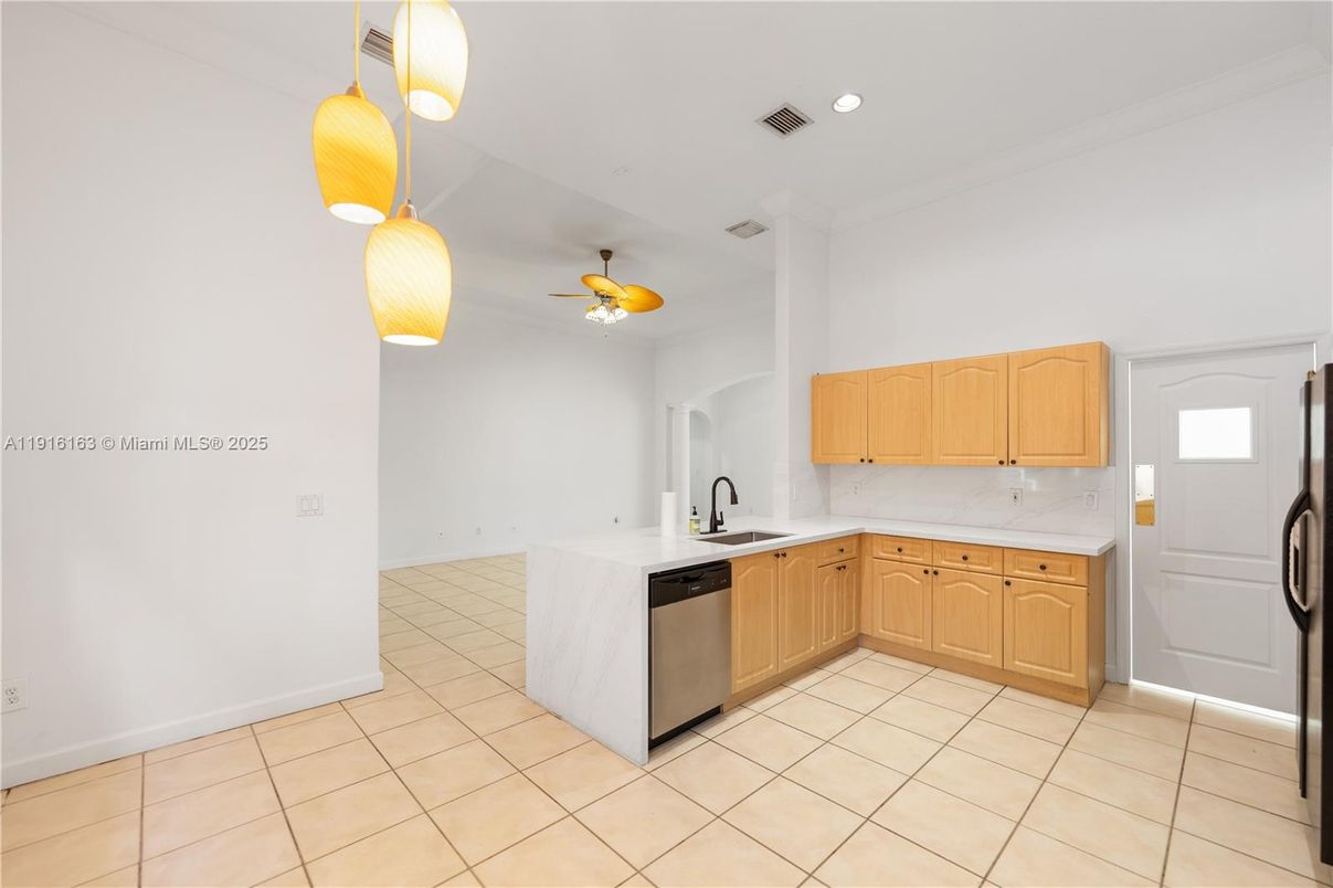 Interior, Kitchen, Pendant Lights, Recessed Lighting