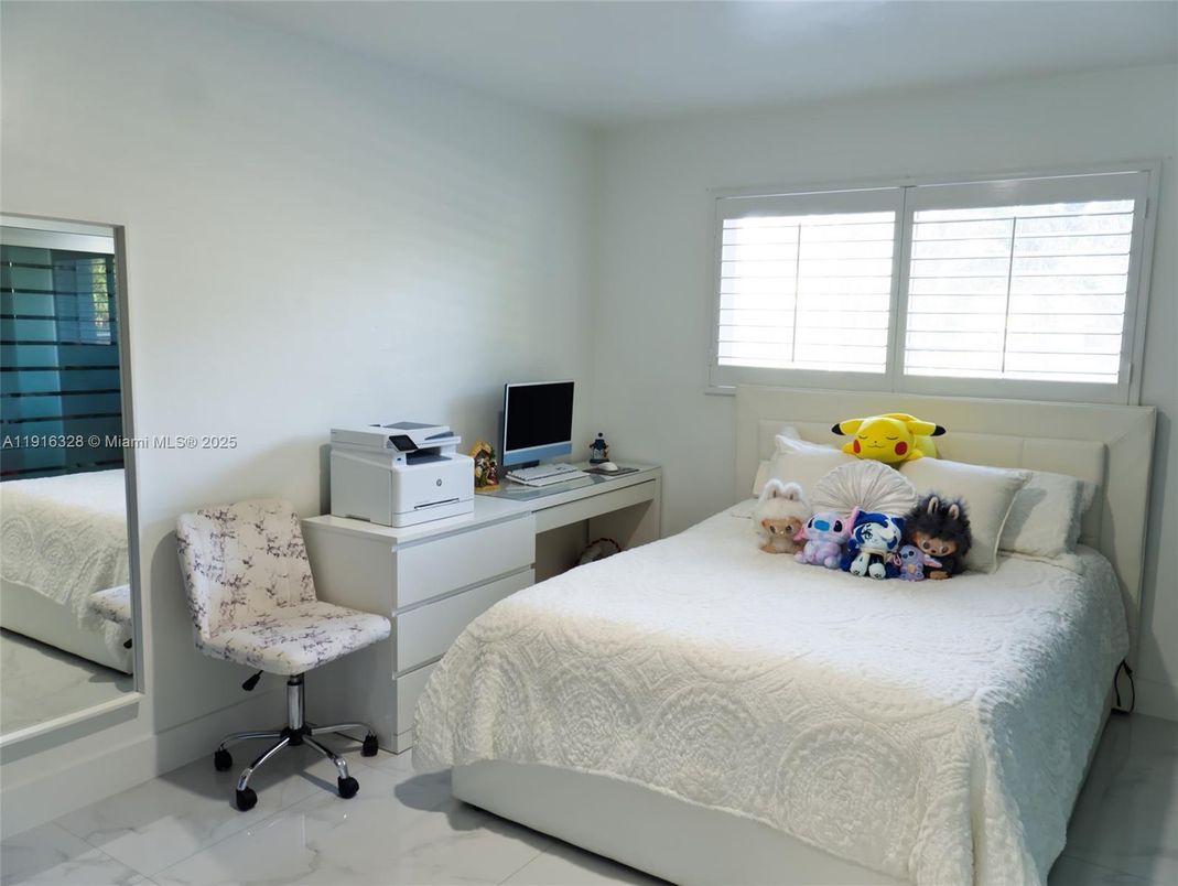 Bedroom, Home Office, Interior, Marble