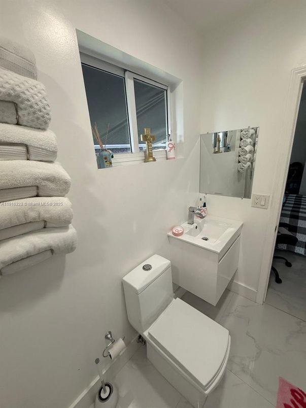 Bathroom, Interior, Marble