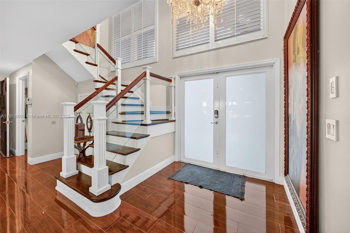 Chandelier, Interior, Wood Texture Flooring