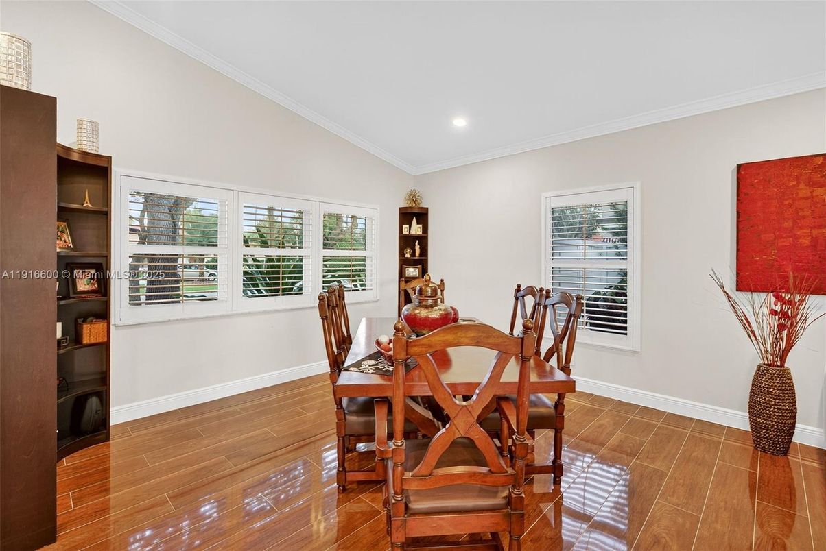 Dining room, Interior, Recessed Lighting, Wood Texture Flooring