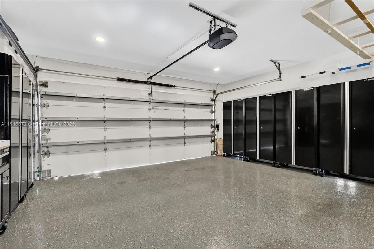Garage, Interior, Recessed Lighting