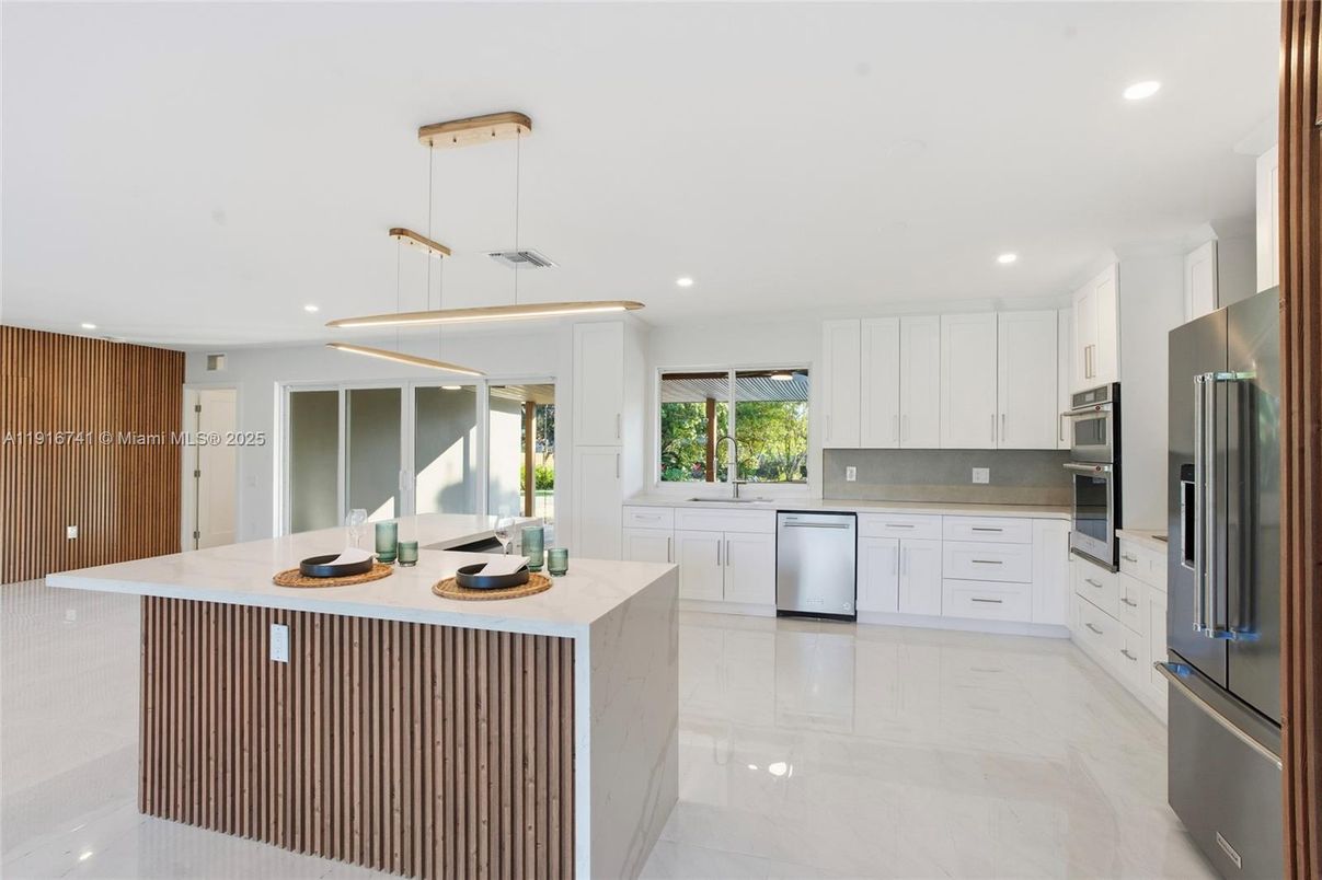 Interior, Kitchen, Pendant Lights, Recessed Lighting, Stainless Steel Appliances