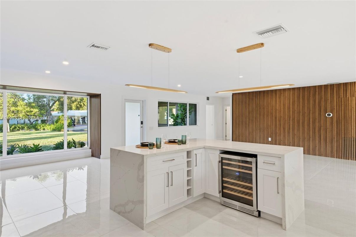 Interior, Kitchen, Pendant Lights, Recessed Lighting