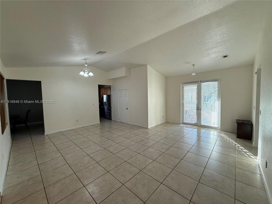 Chandelier, Empty room, Interior