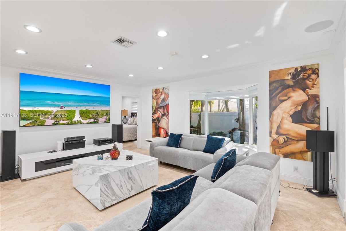 Interior, Living room, Recessed Lighting