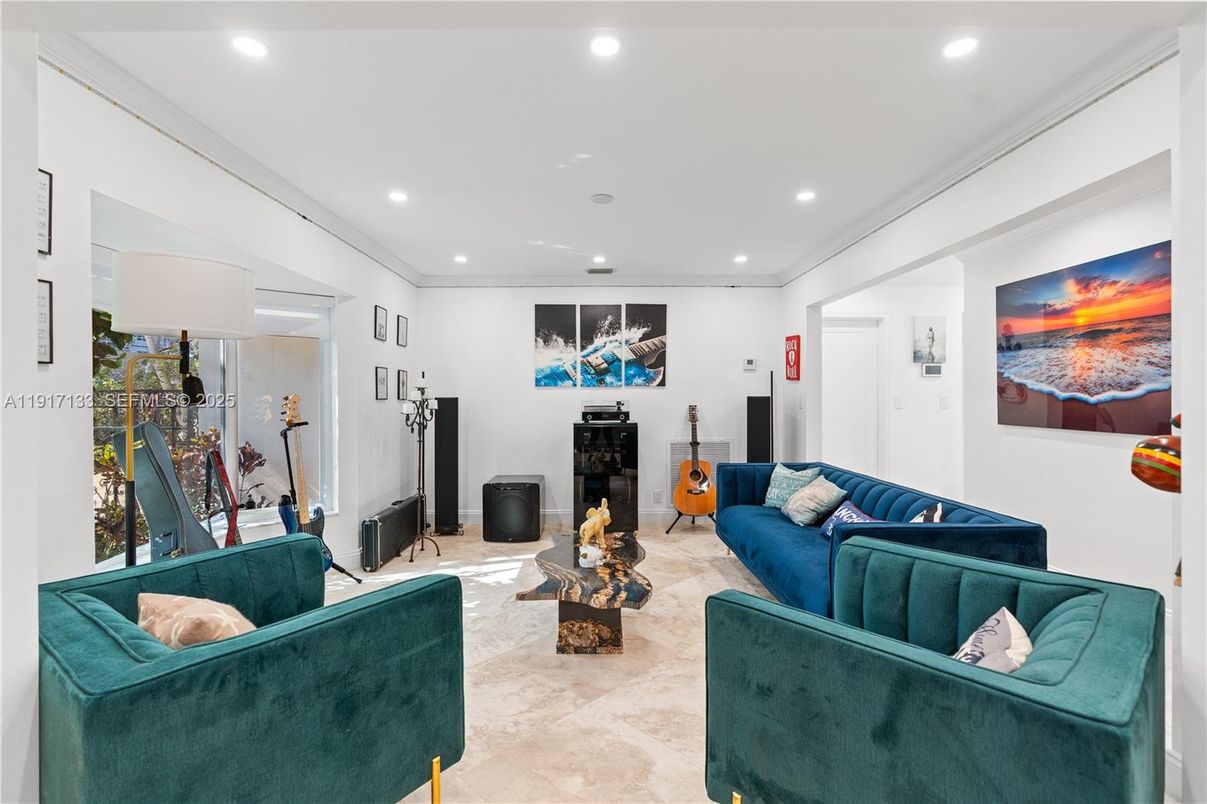 Interior, Living room, Recessed Lighting