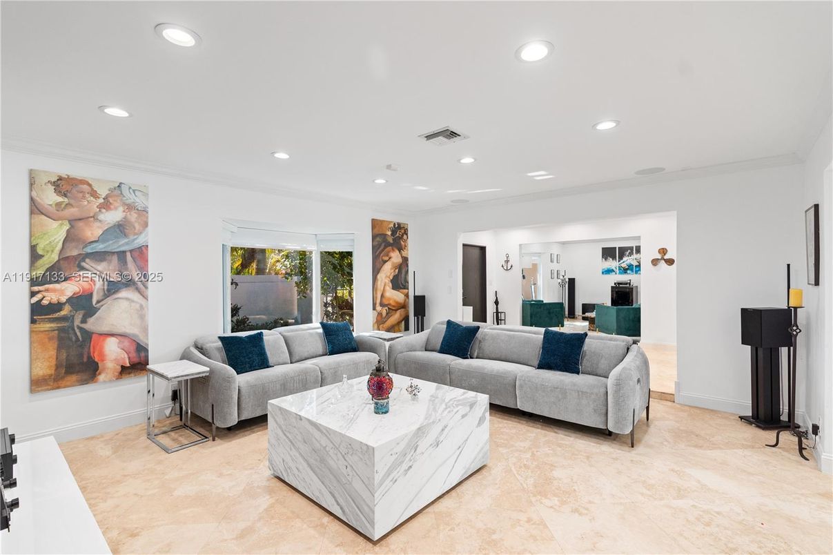 Interior, Living room, Recessed Lighting